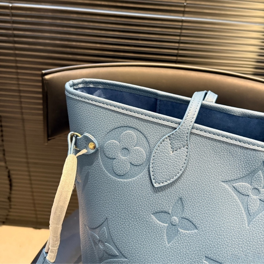 Louis Vuitton Neverfull MM Tote Bag Monogram Empreinte Bleu Jean 31cm M27358 - Image 4